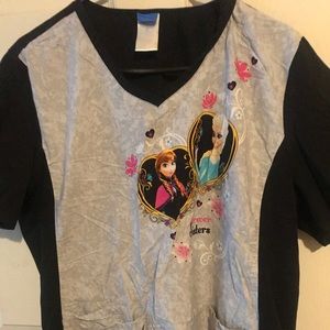 XL Cherokee tooniforms top Frozen